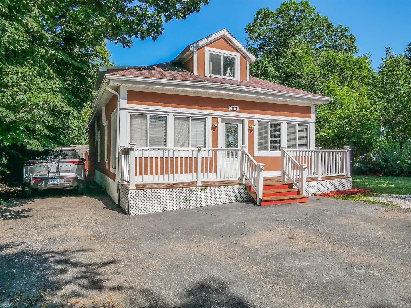 34179 North Hainesville Road Round Lake, IL 60073 - Photo 2 of 40 Gallery Image 2