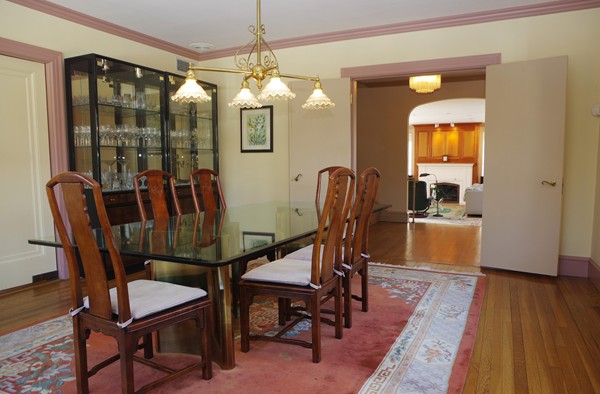 228 Dean Road Brookline, MA 02445 - Photo 6 of 24