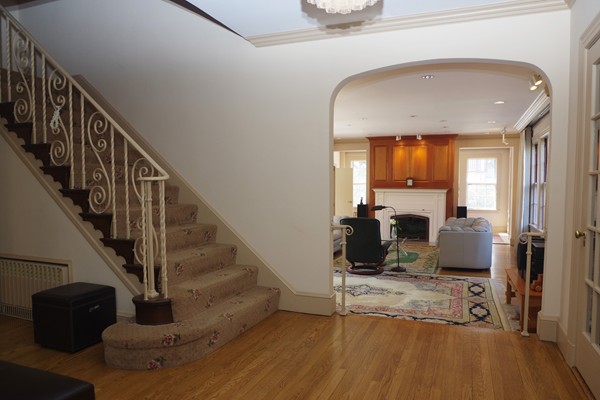 228 Dean Road Brookline, MA 02445 - Photo 7 of 24