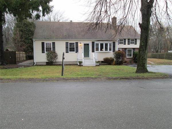 5 Meridian Road Wenham, MA 01984 - Photo 1 of 16 Gallery Image 1