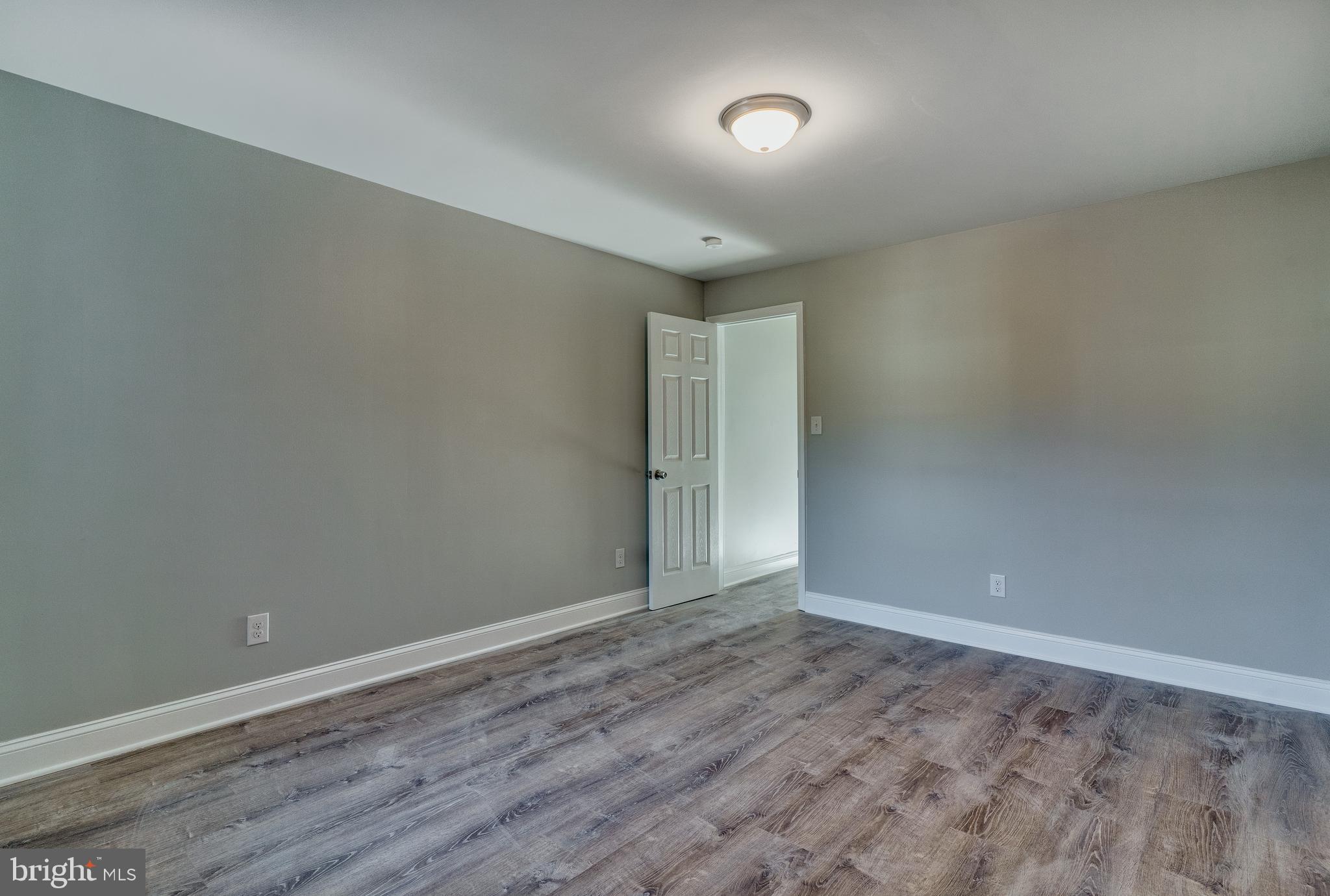 438 Ripka Street Philadelphia, PA 19128 - Photo 13 of 21