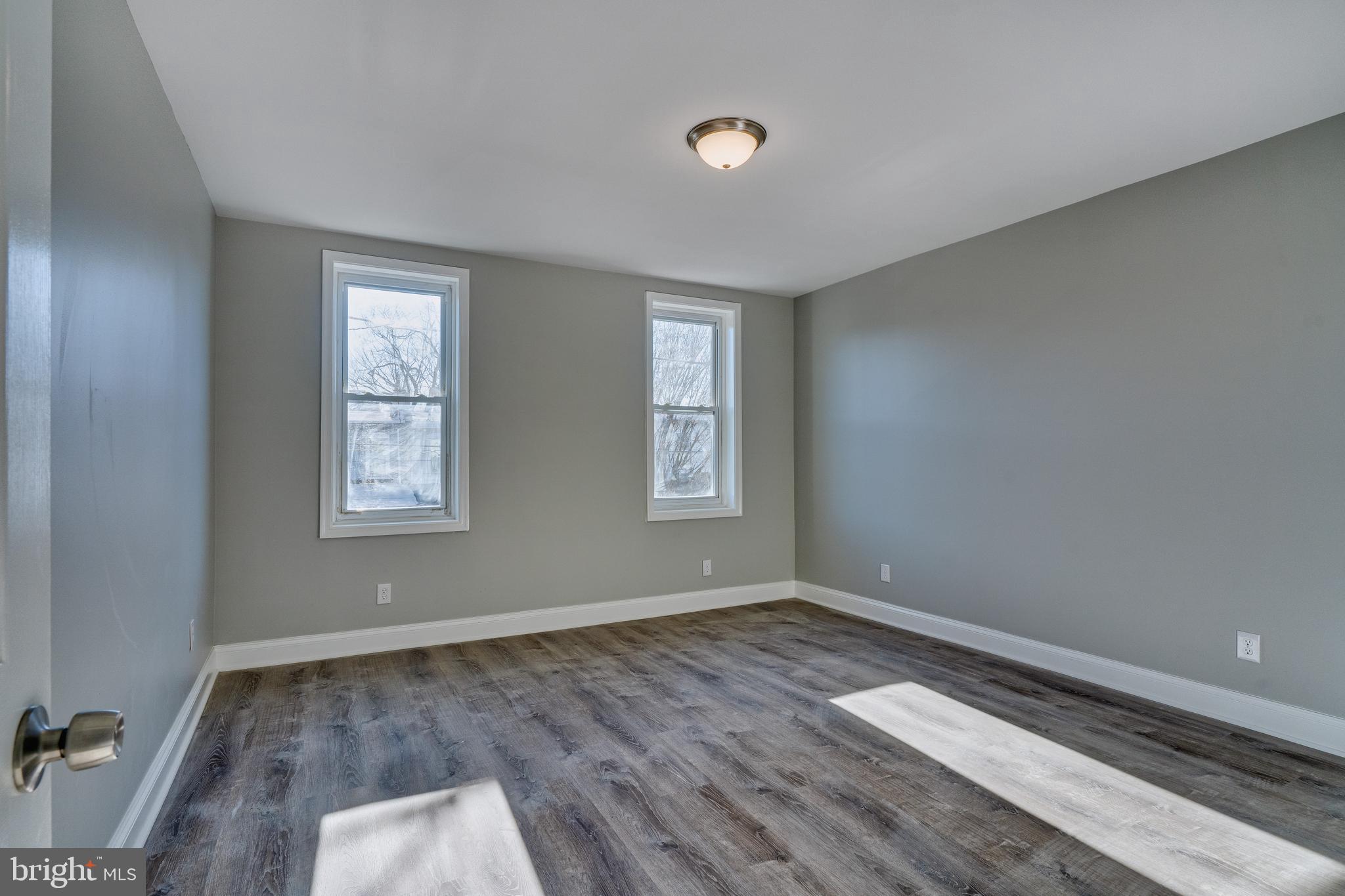 438 Ripka Street Philadelphia, PA 19128 - Photo 8 of 21