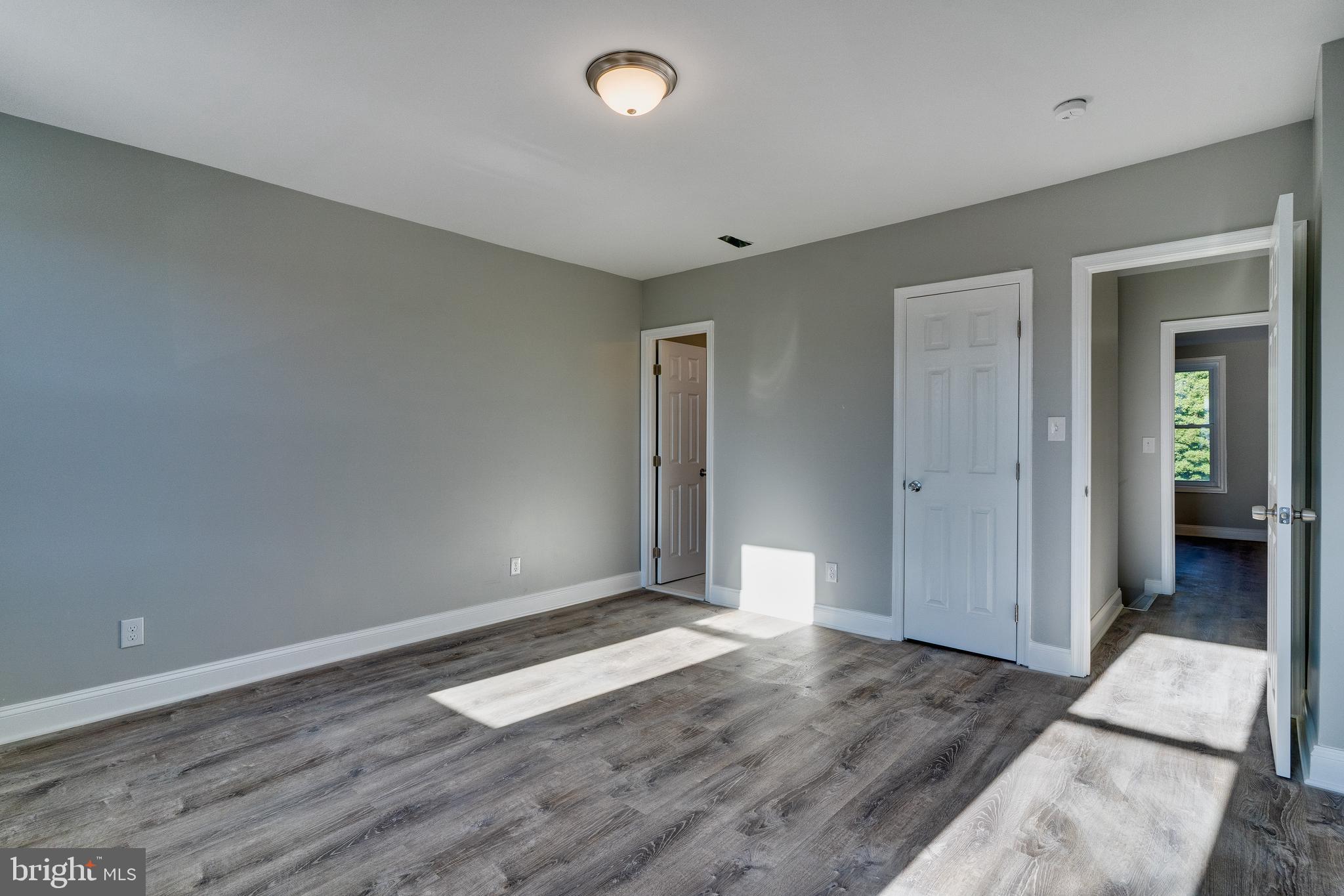 438 Ripka Street Philadelphia, PA 19128 - Photo 10 of 21