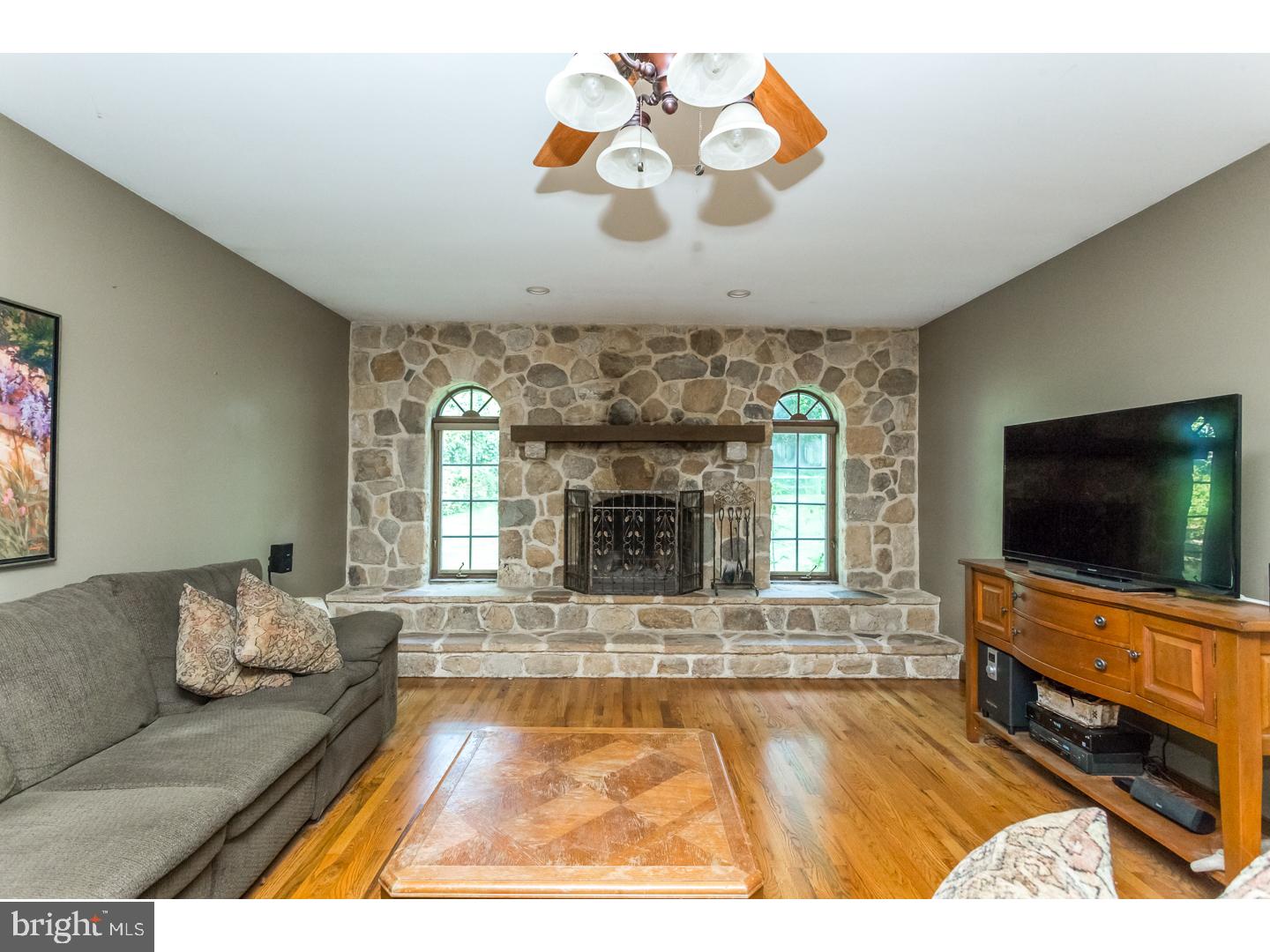 1660 Goosetown Road Coatesville, PA 19320 - Photo 7 of 20 Family Room