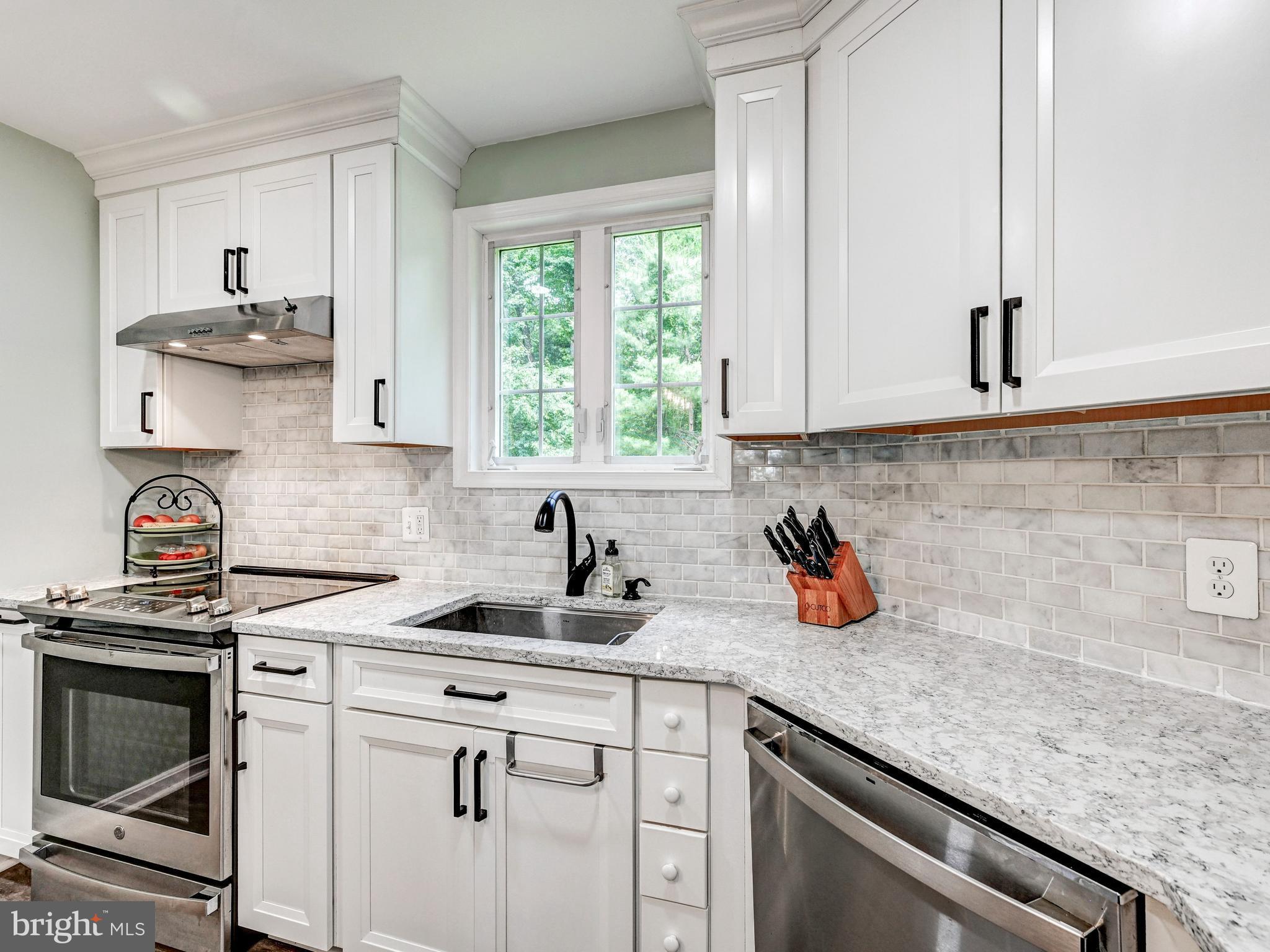 306 Kauffman Road Parkton, MD 21120 - Photo 11 of 37