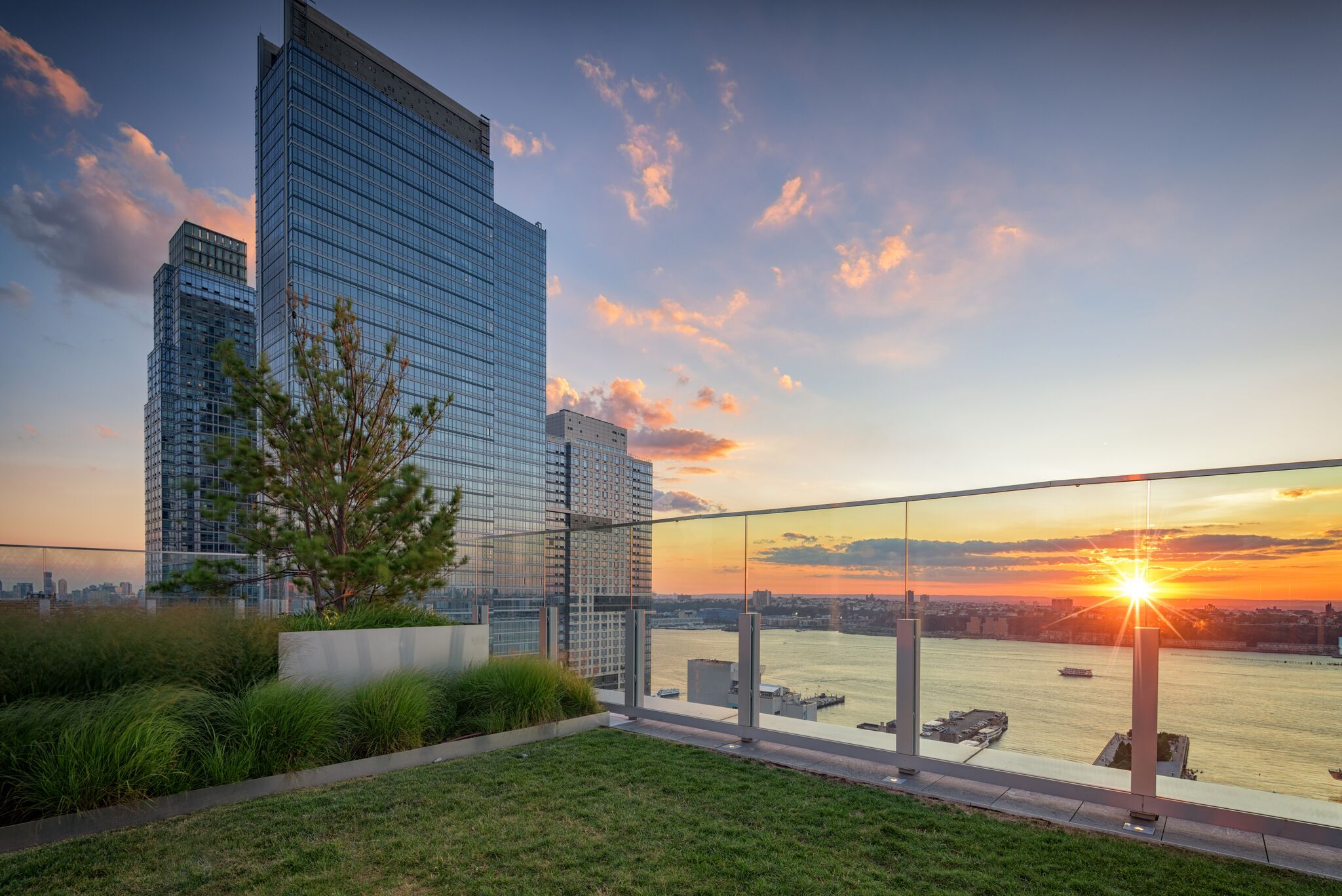 550 West 45th Street, Unit 808 Manhattan, NY 10036 - Photo 14 of 18 a view of back yard of the house