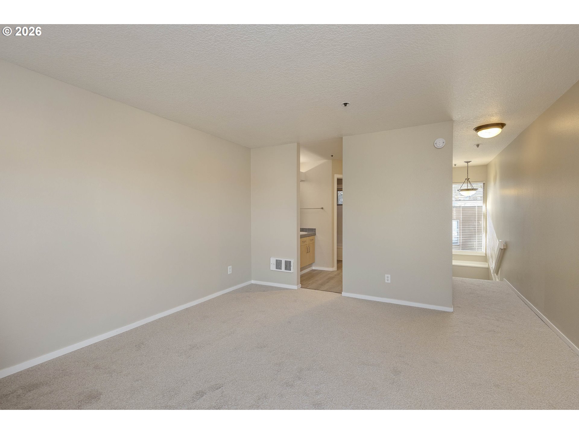 1535 Southwest Clay Street, Unit 304 Portland, OR 97201 - Photo 17 of 45