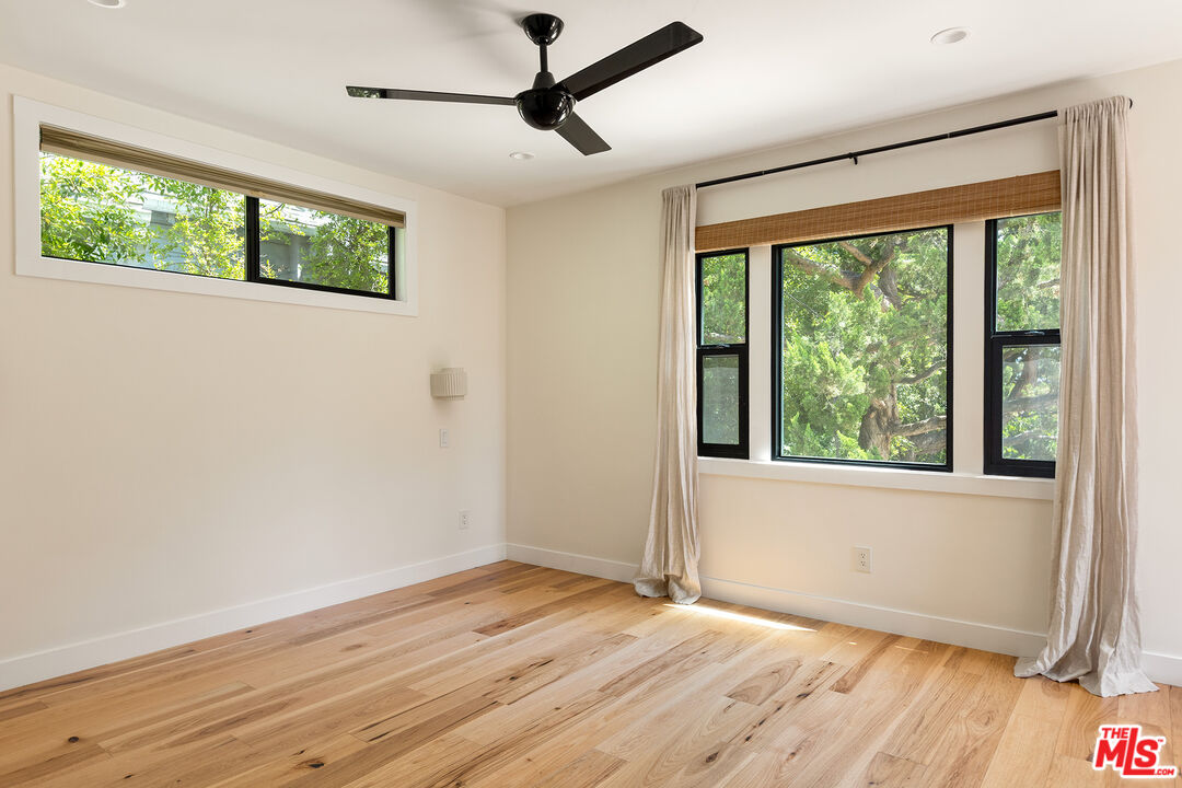 956 Parkman Street Altadena, CA 91001 - Photo 17 of 30