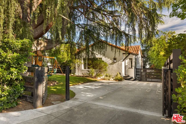 $1,520,000 | 956 Parkman Street, Altadena, CA 91001