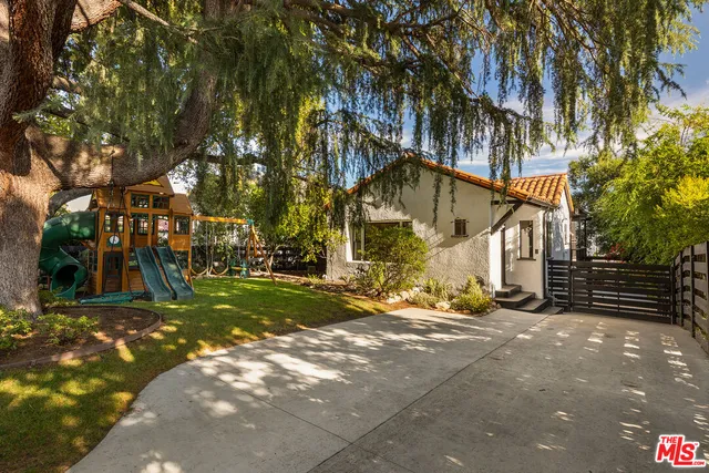 $1,520,000 | 956 Parkman Street, Altadena, CA 91001
