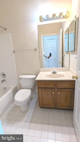 $3,099 | 5503 Sacramento Mews Place, Alexandria, VA 22309