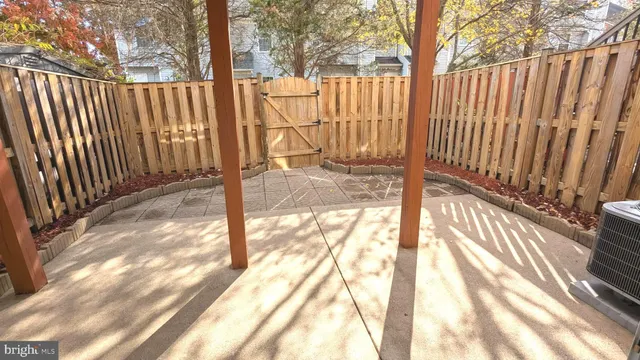 $3,099 | 5503 Sacramento Mews Place, Alexandria, VA 22309