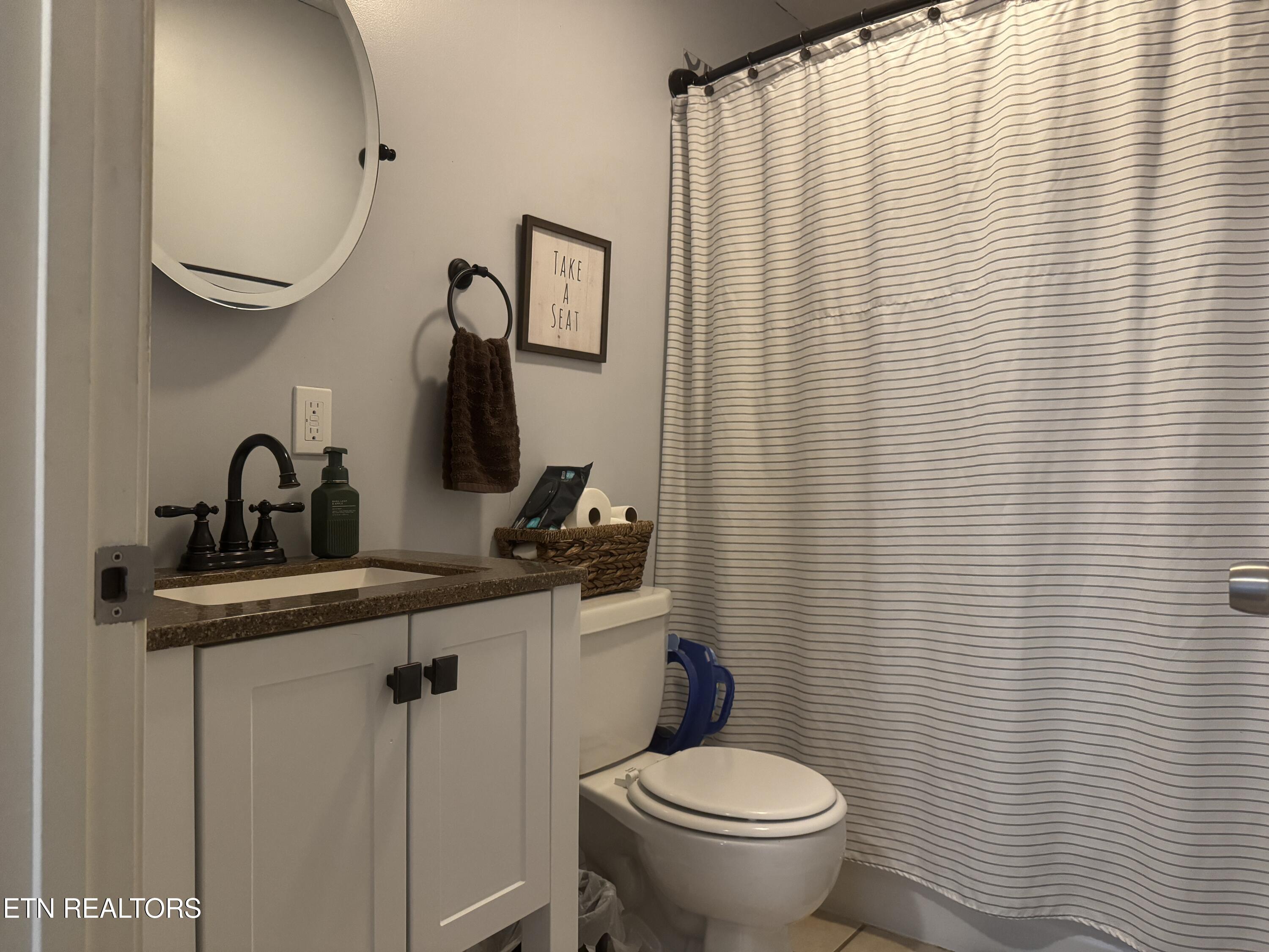 134 Julia Lane Speedwell, TN 37870 - Photo 13 of 14 IMG_5464