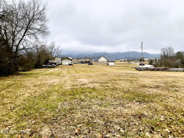 $369,000 | 134 Julia Lane, Speedwell, TN 37870