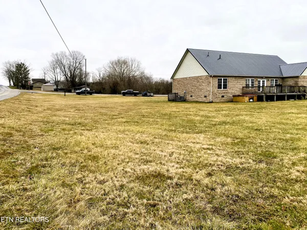 $369,000 | 134 Julia Lane, Speedwell, TN 37870