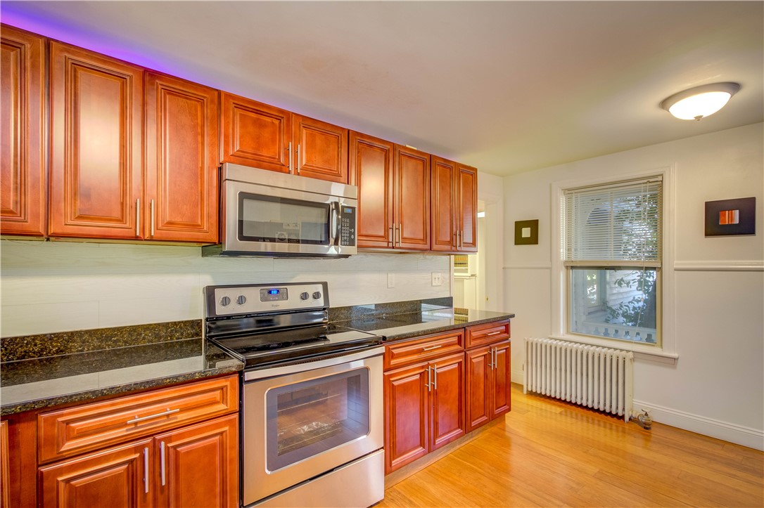 3214 Post Road Warwick, RI 02886 - Photo 12 of 50