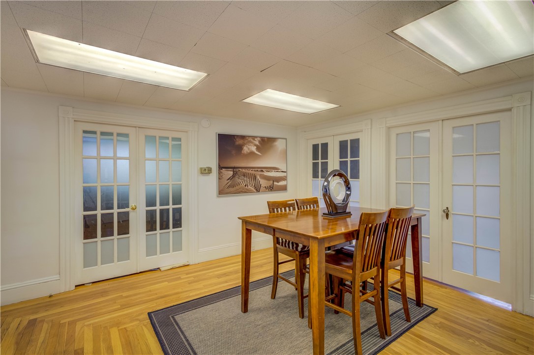 3214 Post Road Warwick, RI 02886 - Photo 17 of 50