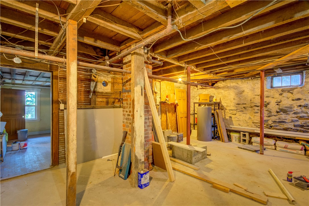 3214 Post Road Warwick, RI 02886 - Photo 34 of 50