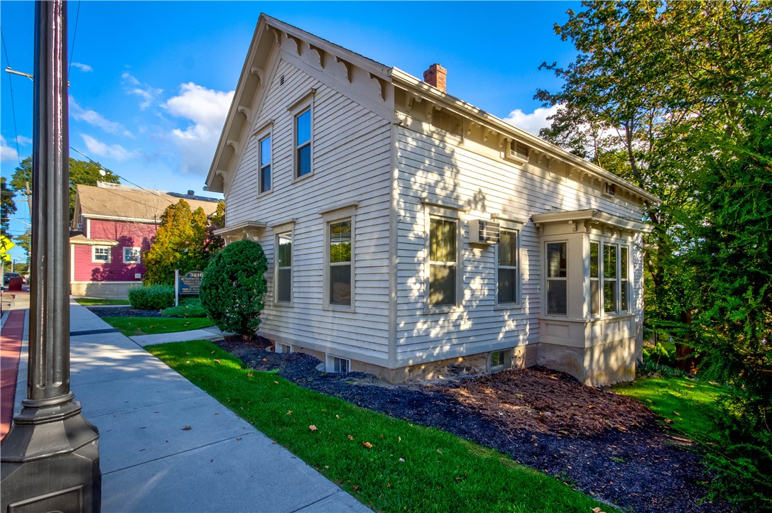 3214 Post Road Warwick, RI 02886 - Photo 4 of 50