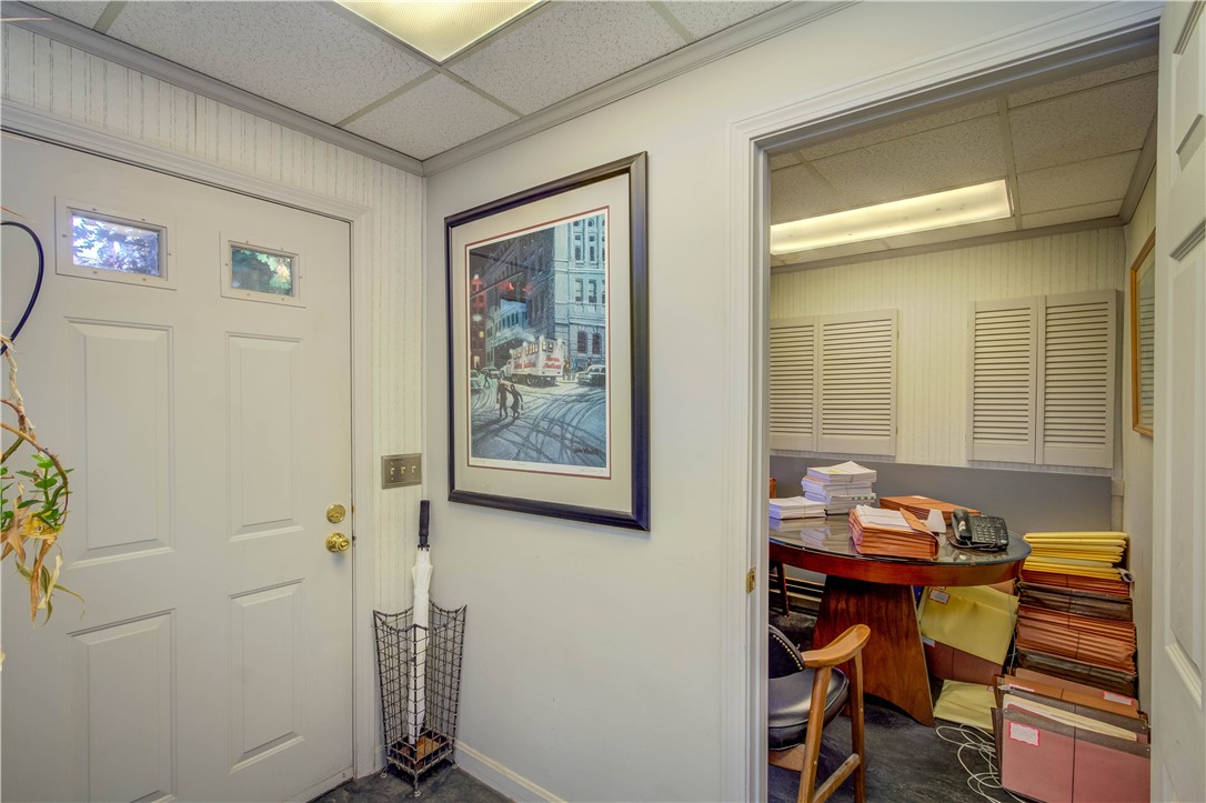 3214 Post Road Warwick, RI 02886 - Photo 47 of 50