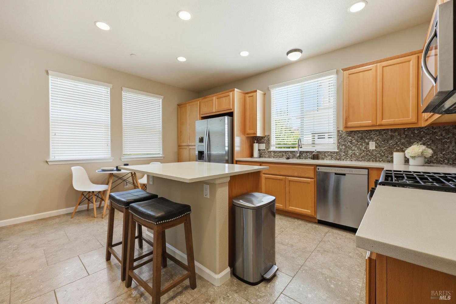 2318 Avignon Circle Santa Rosa, CA 95403 - Photo 10 of 45