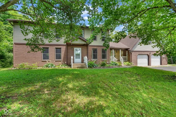 $450,000 | 8 Mill Springs, Coatesville, IN 46121