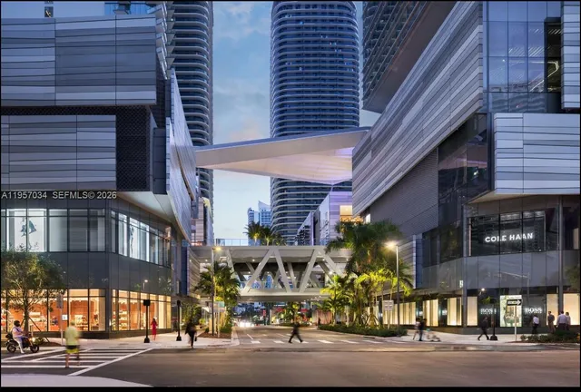 $7,500 | 88 Southwest 7th Street, Unit 2404, Miami, FL 33130