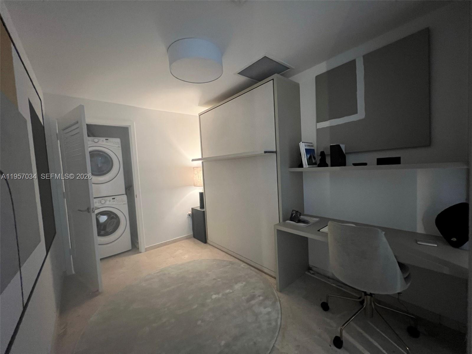 88 Southwest 7th Street, Unit 2404 Miami, FL 33130 - Photo 9 of 24