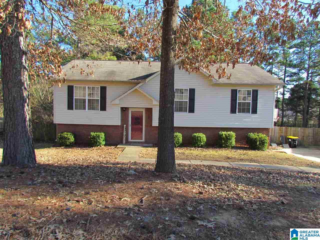 632 South Hillcrest Road Odenville, AL 35120 - Photo 3 of 26