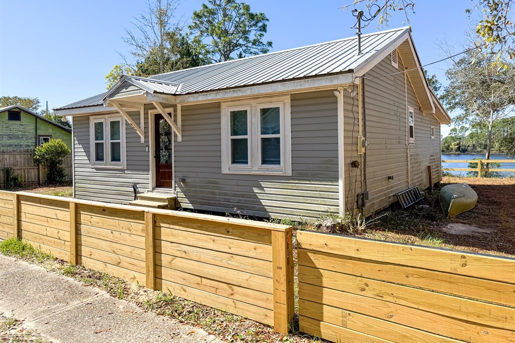 809 3 Rivers Road Carrabelle, FL 32322 - Photo 3 of 25 Gallery Image 3