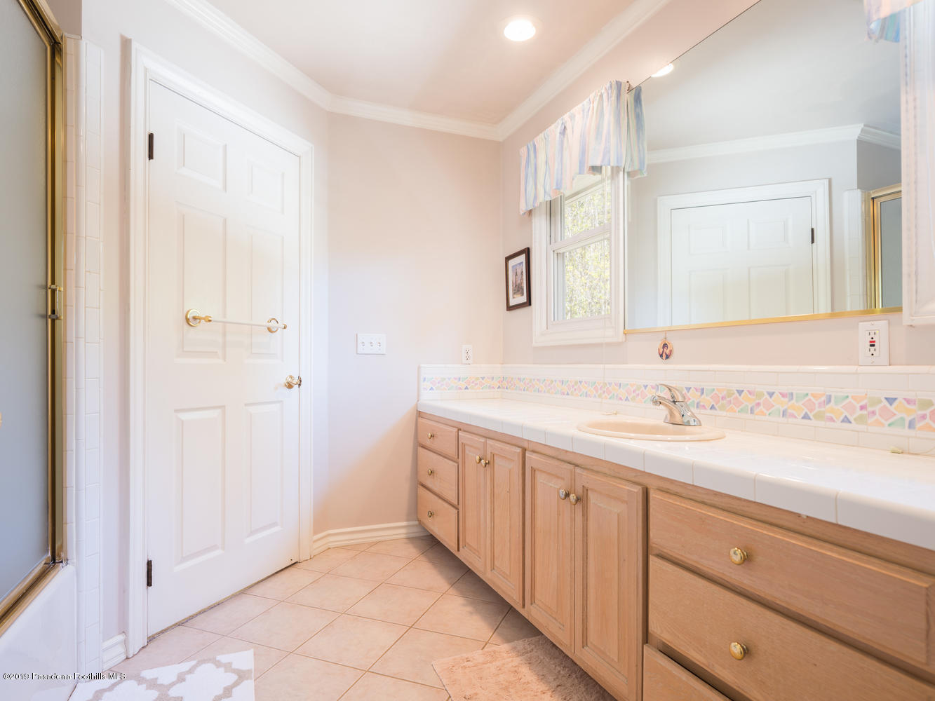 1079 Laguna Road Pasadena, CA 91105 - Photo 8 of 24 1079 Laguna Rd Pasadena CA-large-018-27-