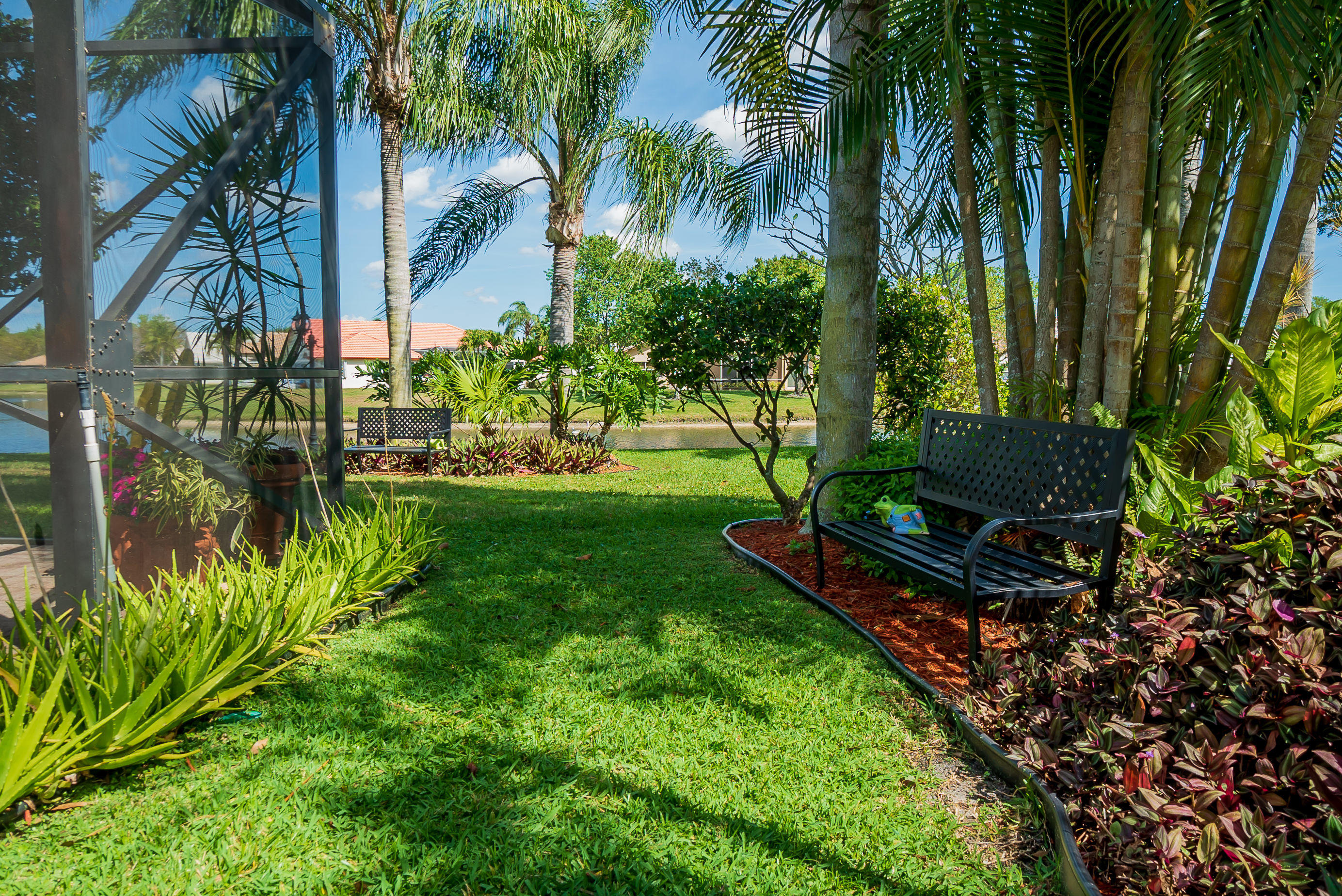 144 Cove Road Greenacres, FL 33413 - Photo 20 of 45 144Cove_43