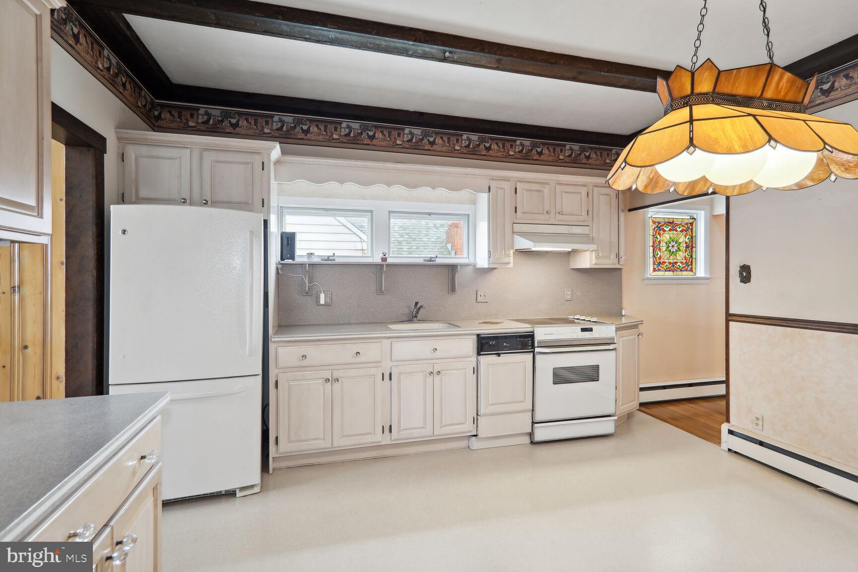 28 Rambo Avenue Gibbstown, NJ 08027 - Photo 9 of 30 Gallery Image 9