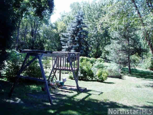 2033 Prosperity Road Maplewood, MN 55109 - Photo 7 of 16