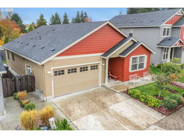 $585,000 | 6515 Northeast 133rd Way, Vancouver, WA 98686