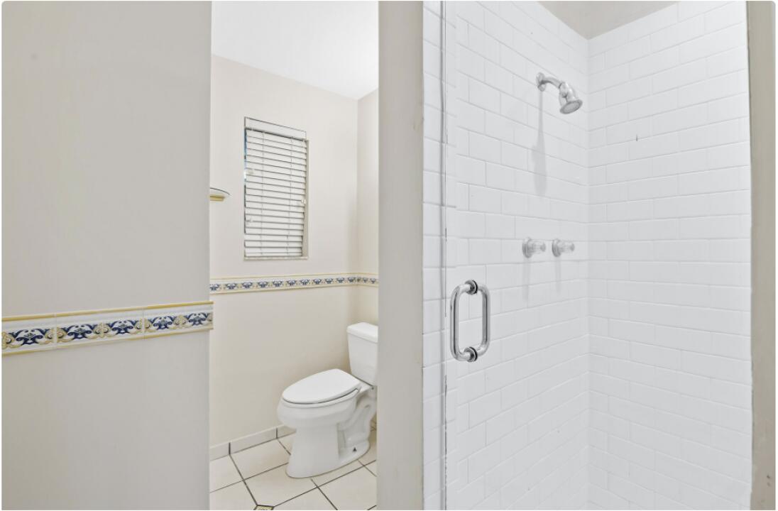 125 Beverly Road West Palm Beach, FL 33405 - Photo 2 of 17 2