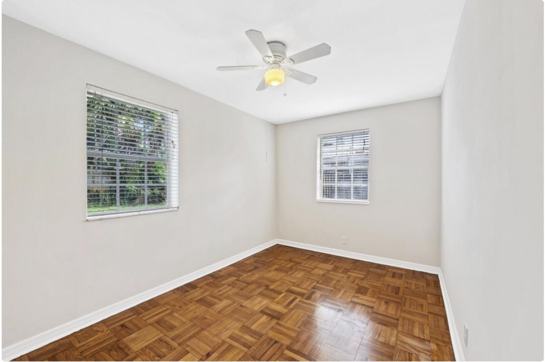 125 Beverly Road West Palm Beach, FL 33405 - Photo 9 of 17 9