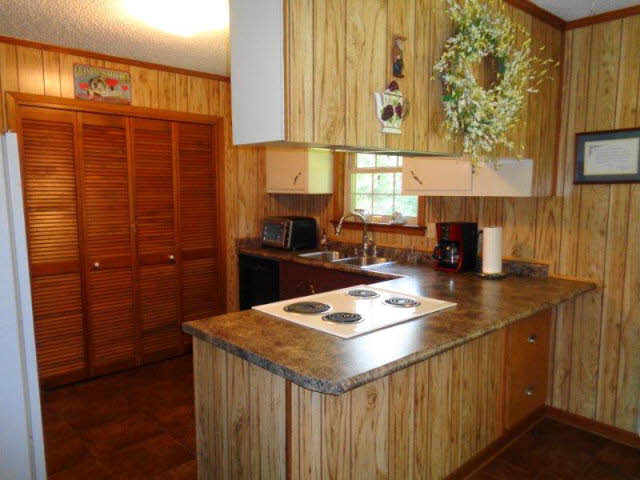 923 Martinville Loop Atmore, AL 36502 - Photo 11 of 24