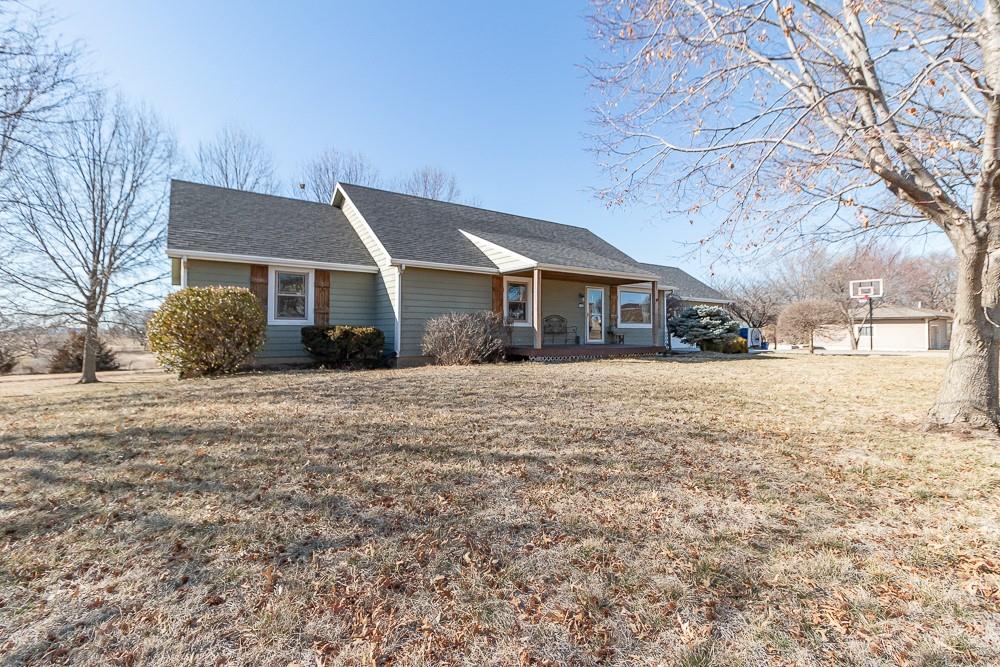 1104 Cherokee Street, Oskaloosa, KS 66066 Compass