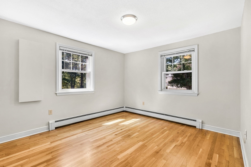 39 Union Street Norfolk, MA 02056 - Photo 19 of 42