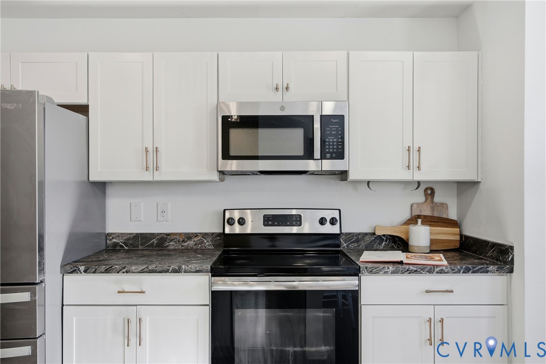 1306 Stone Ridge Park Loop Henrico, VA 23228 - Photo 14 of 36