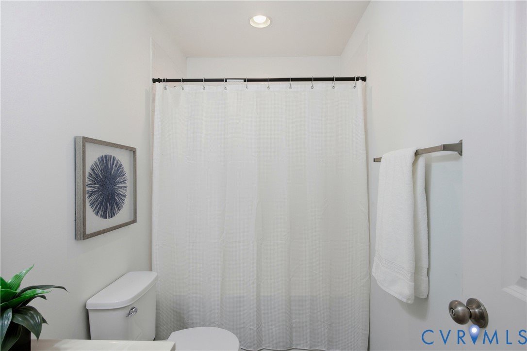 1306 Stone Ridge Park Loop Henrico, VA 23228 - Photo 28 of 36