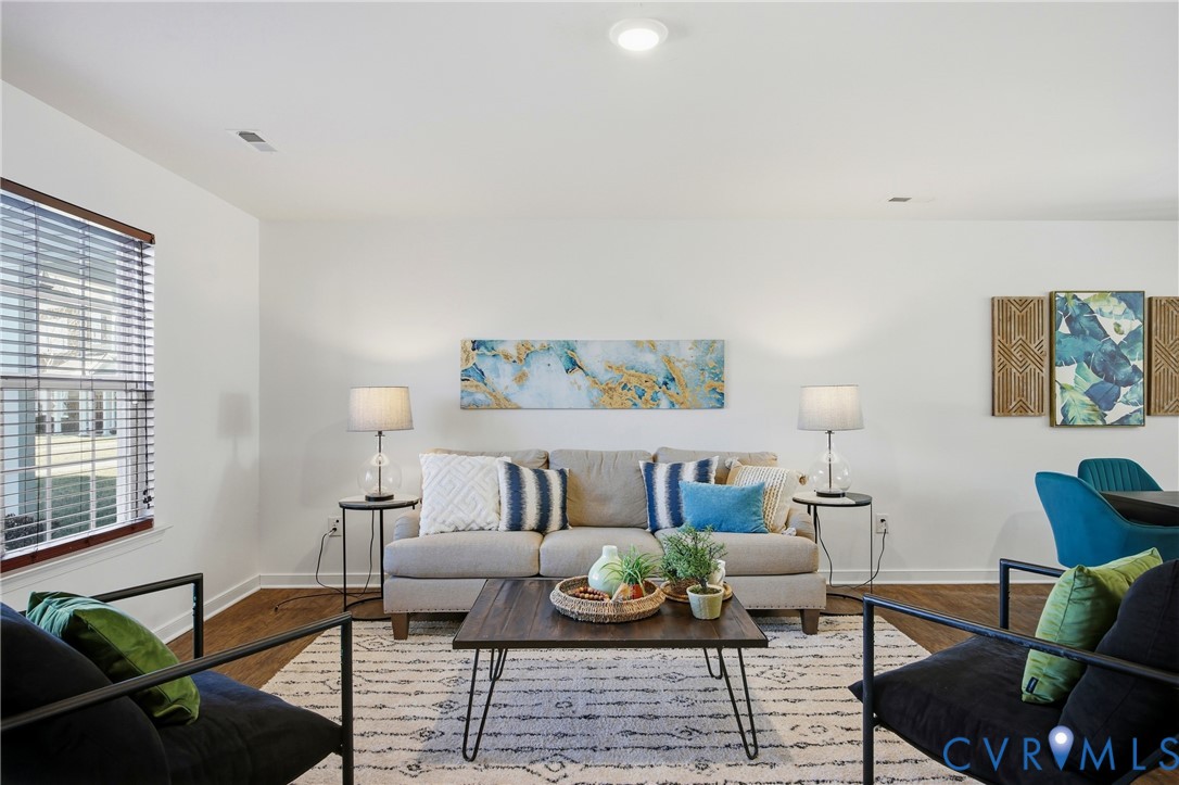 1306 Stone Ridge Park Loop Henrico, VA 23228 - Photo 3 of 36