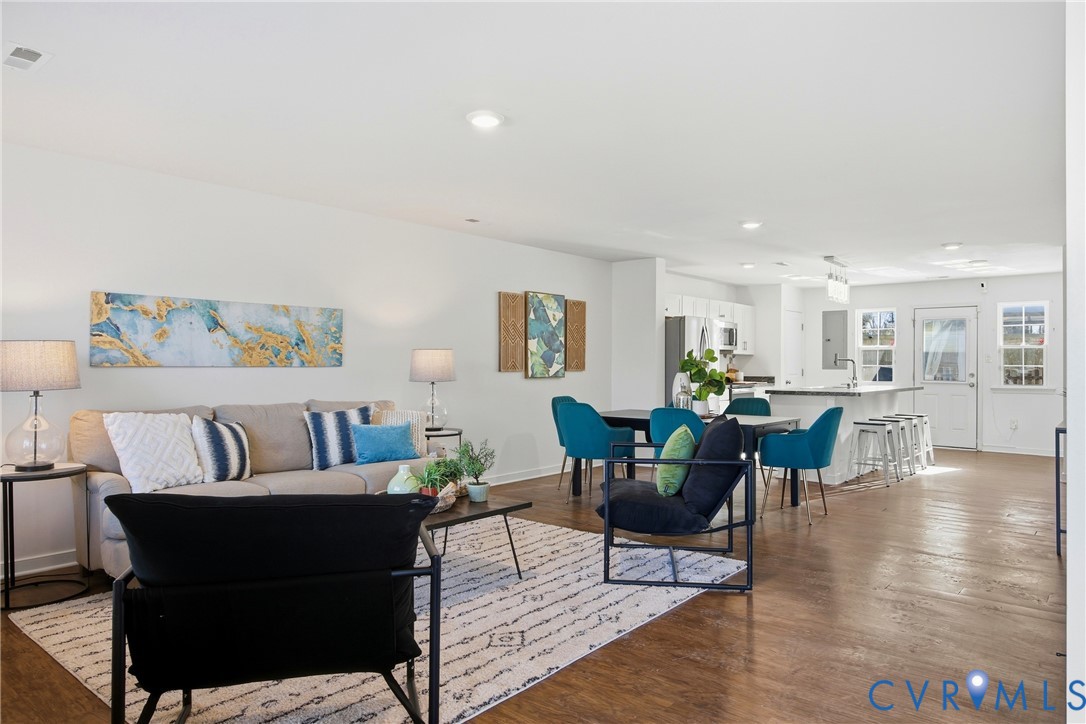 1306 Stone Ridge Park Loop Henrico, VA 23228 - Photo 5 of 36