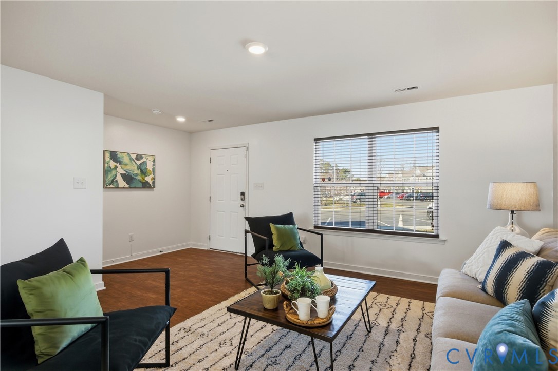 1306 Stone Ridge Park Loop Henrico, VA 23228 - Photo 6 of 36