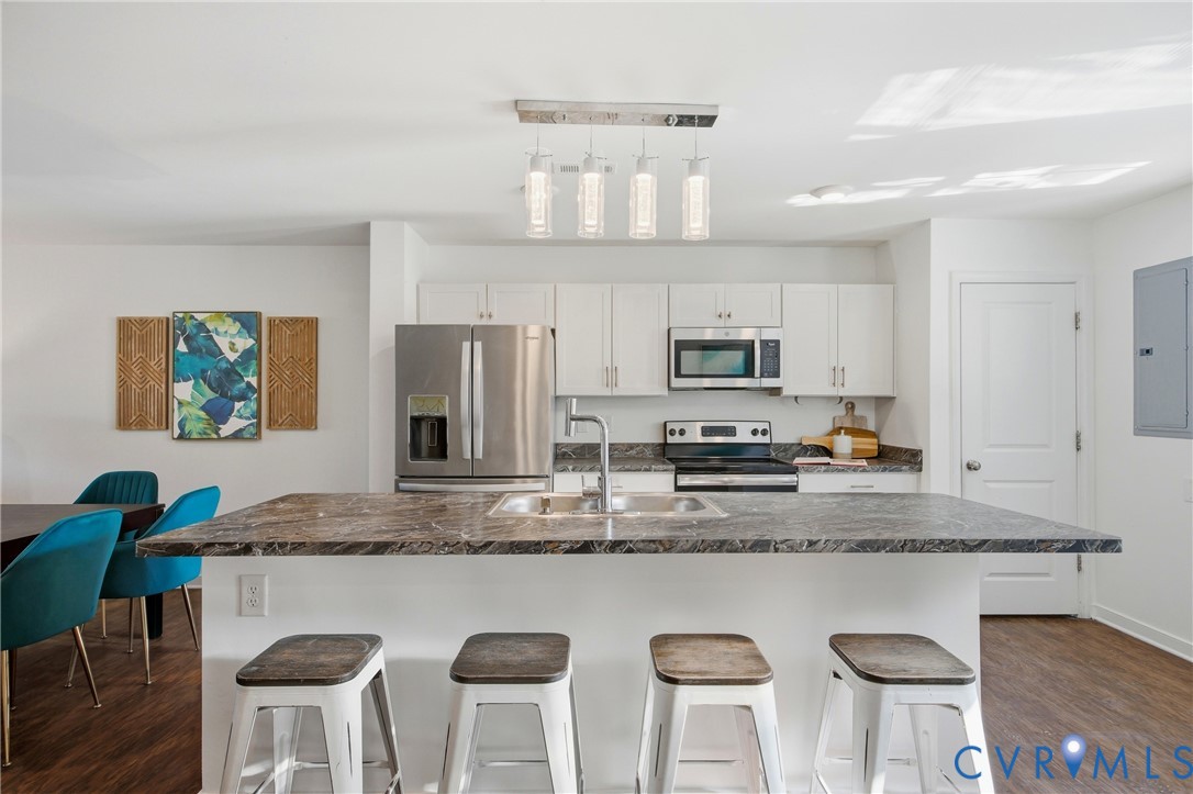 1306 Stone Ridge Park Loop Henrico, VA 23228 - Photo 10 of 36