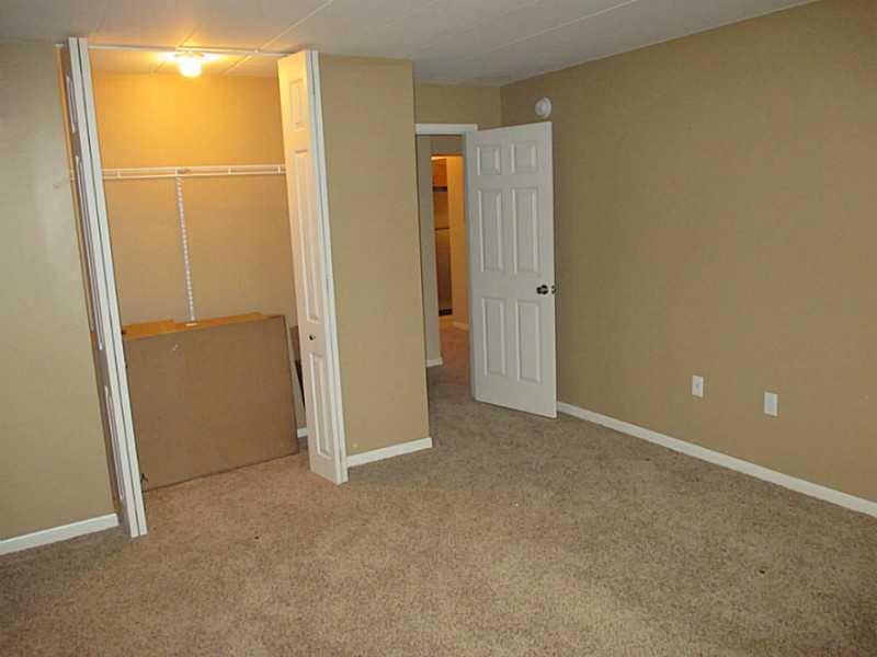 5 Bayard Road, Unit 621 Shadyside, PA 15213 - Photo 10 of 18 Bedroom.