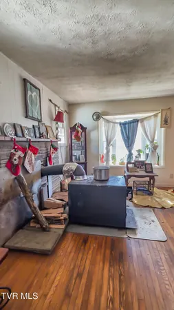 $169,000 | 920 Highway 421 North, Mountain City, TN 37683