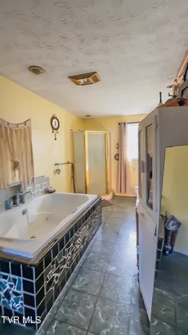 $212,500 | 920 Highway 421 North, Mountain City, TN 37683