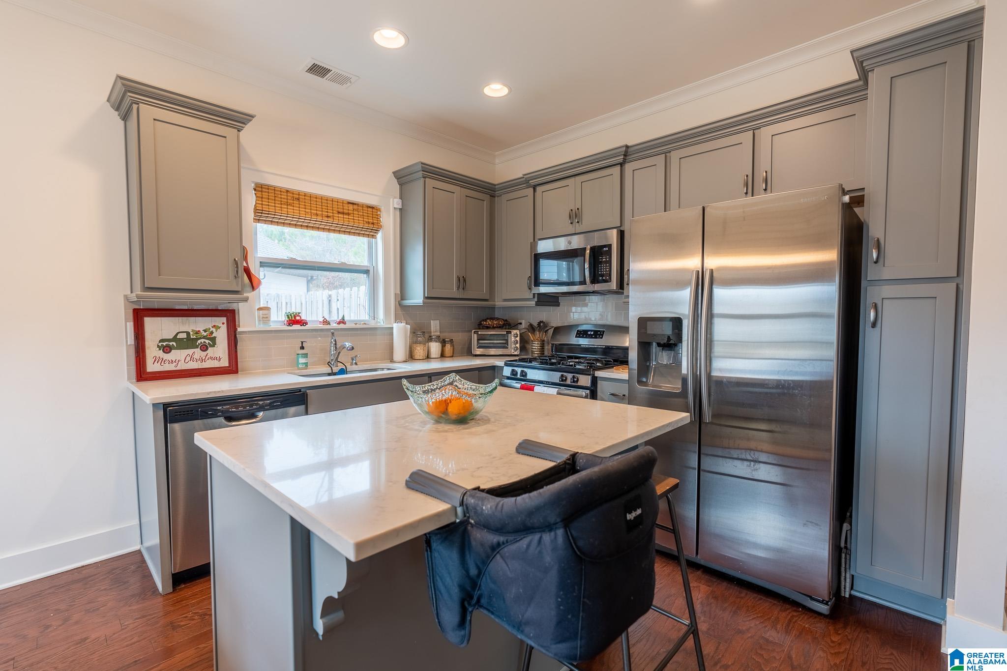 3978 Valley Manor Birmingham, AL 35210 - Photo 8 of 29